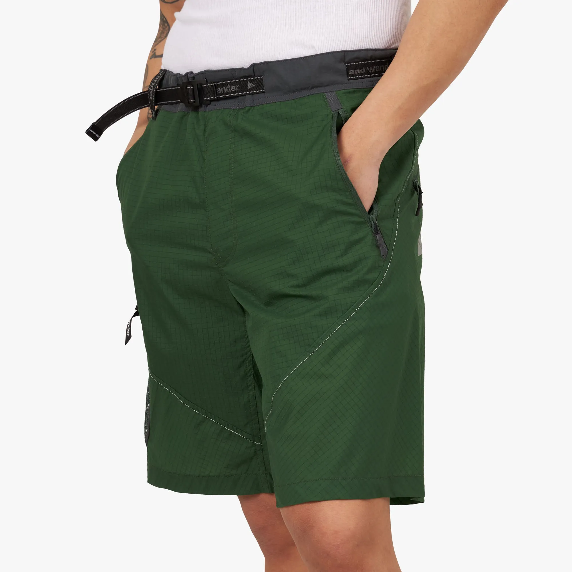 and wander Breath Rip Shorts / Green