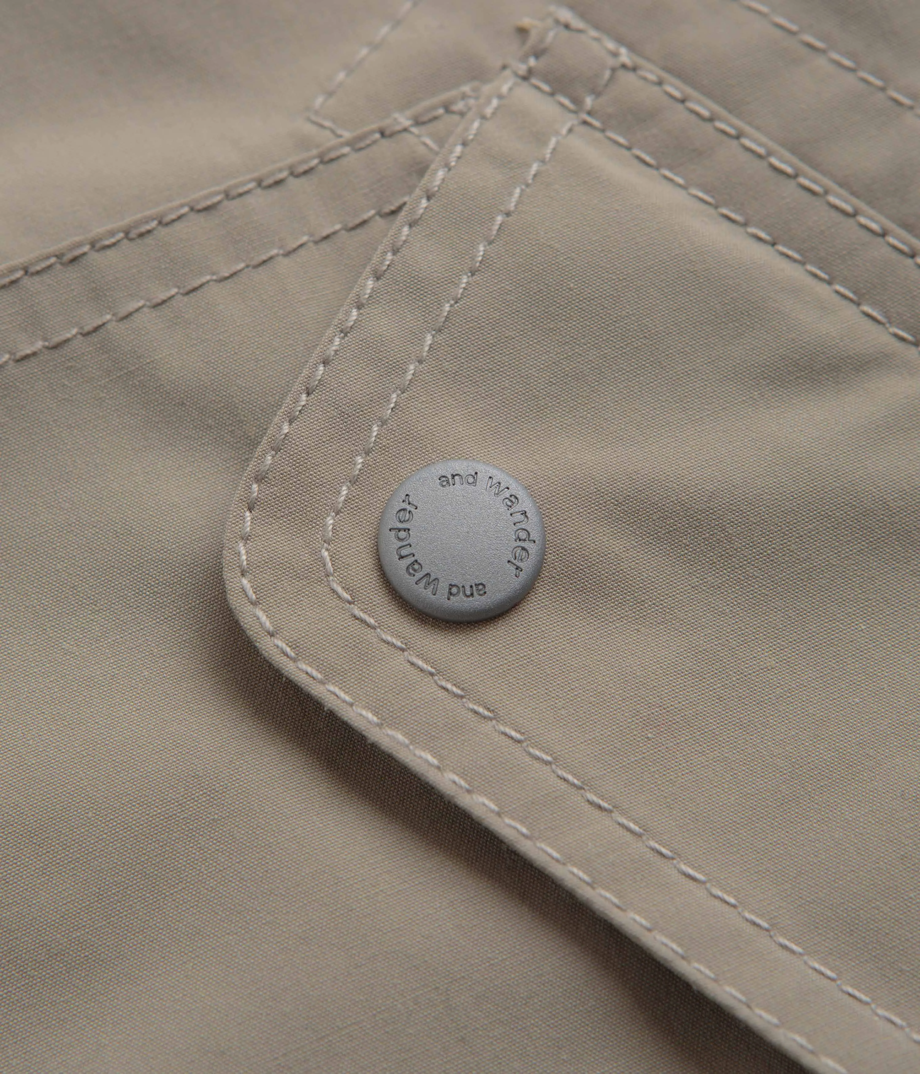 and wander Tough Aramid Hooded Jacket - Light Beige