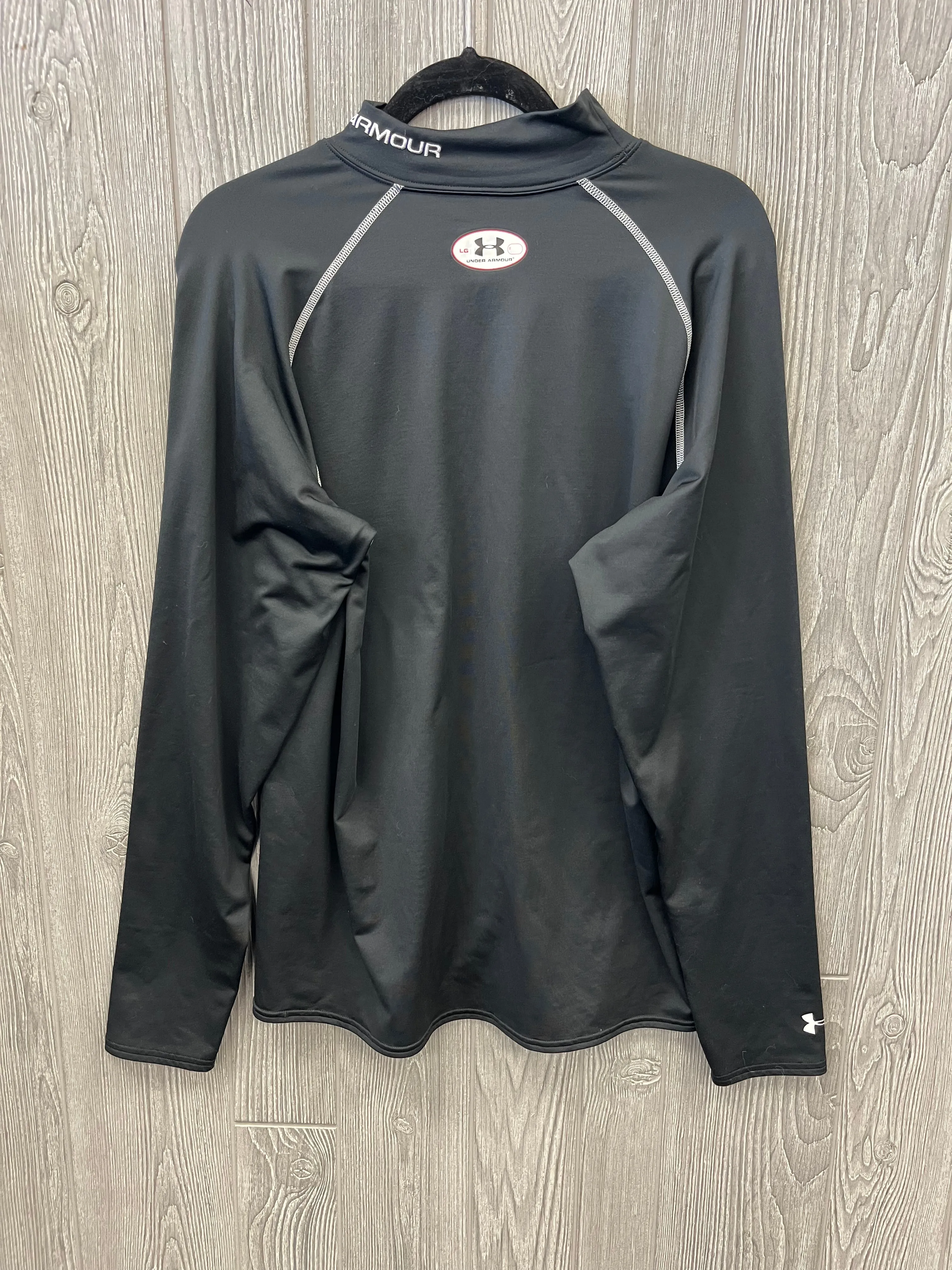 Athletic Top Long Sleeve Collar By Under Armour In Black, Size: L