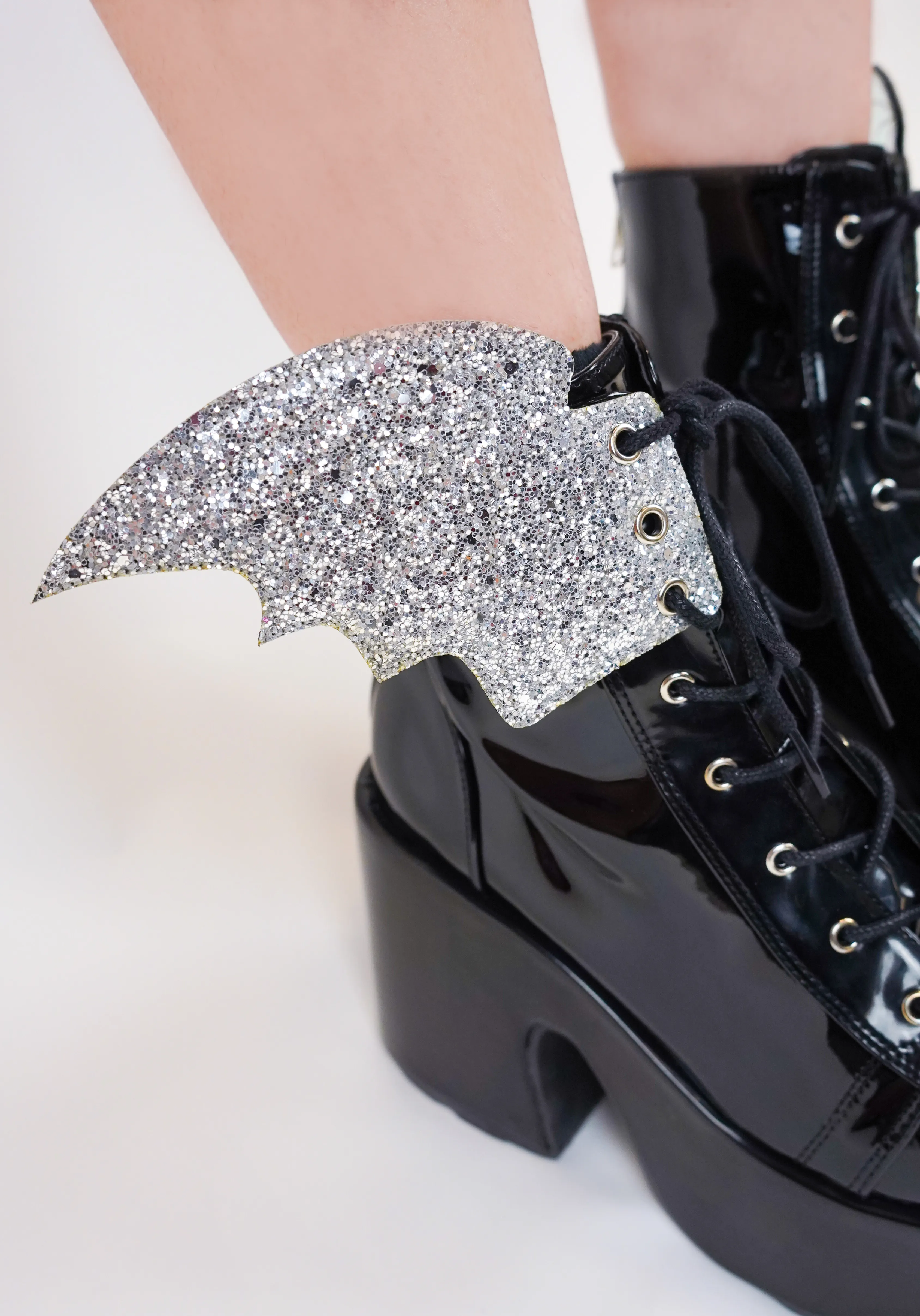 Bat Wings [Silver Glitter] | SHOE ACCESSORY [PAIR]