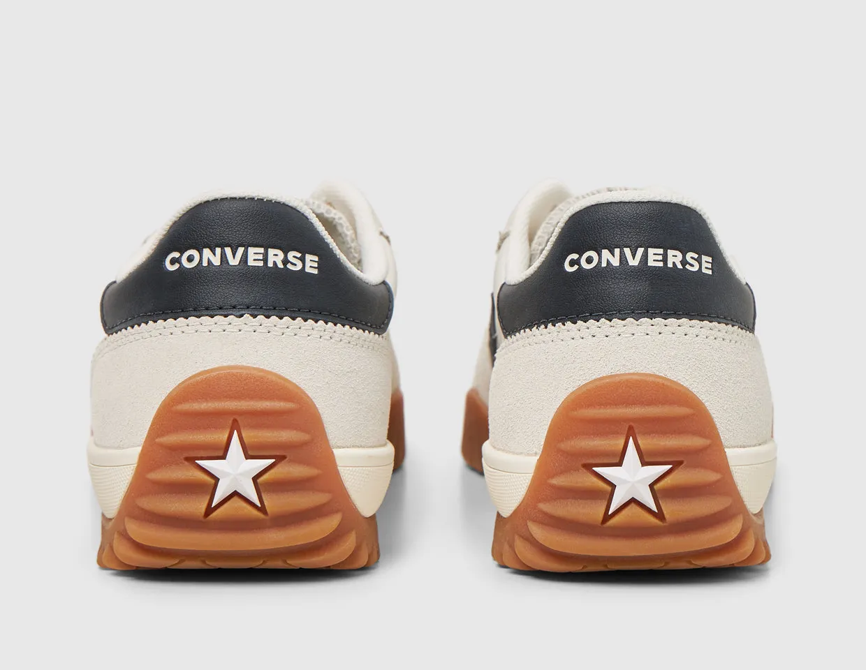 Converse Run Star Trainer Egret / Black - Honey