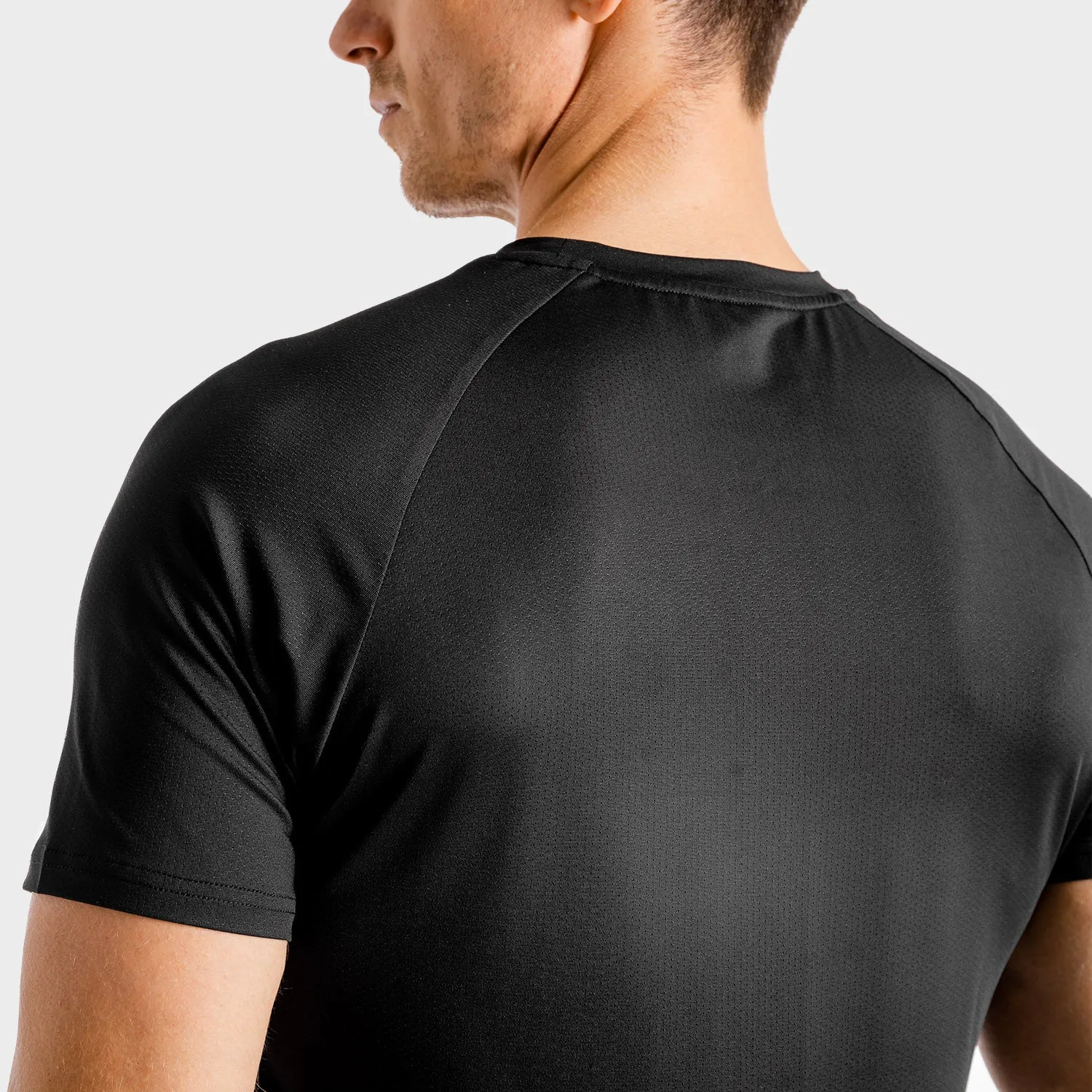 Core Mesh Tee - Onyx