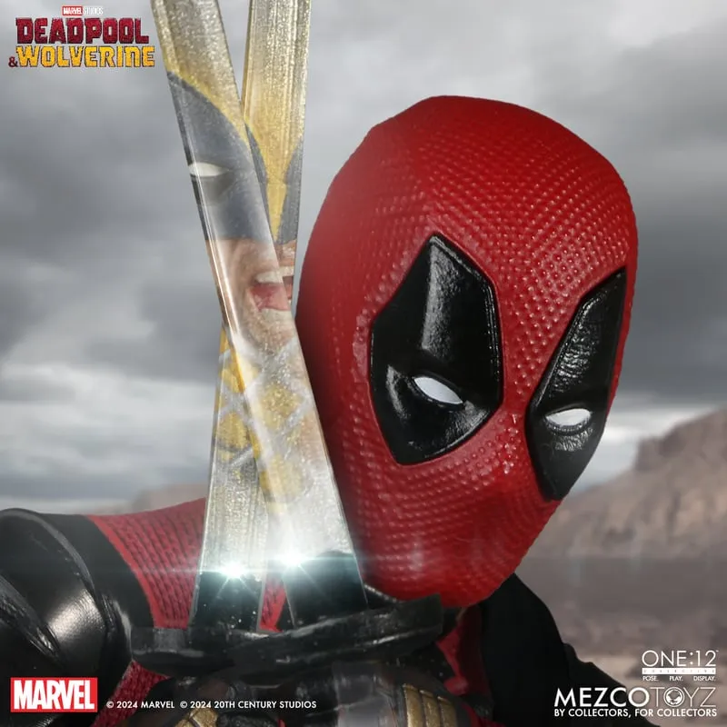 Deadpool & Wolverine Mezco One:12 Collective Deadpool (Deluxe Edition)