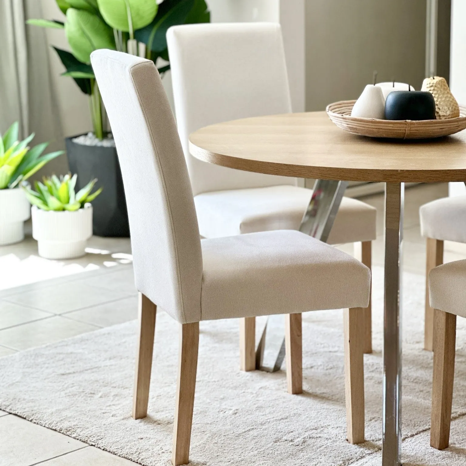 Modern Pedestal Oval Dining White Table Set