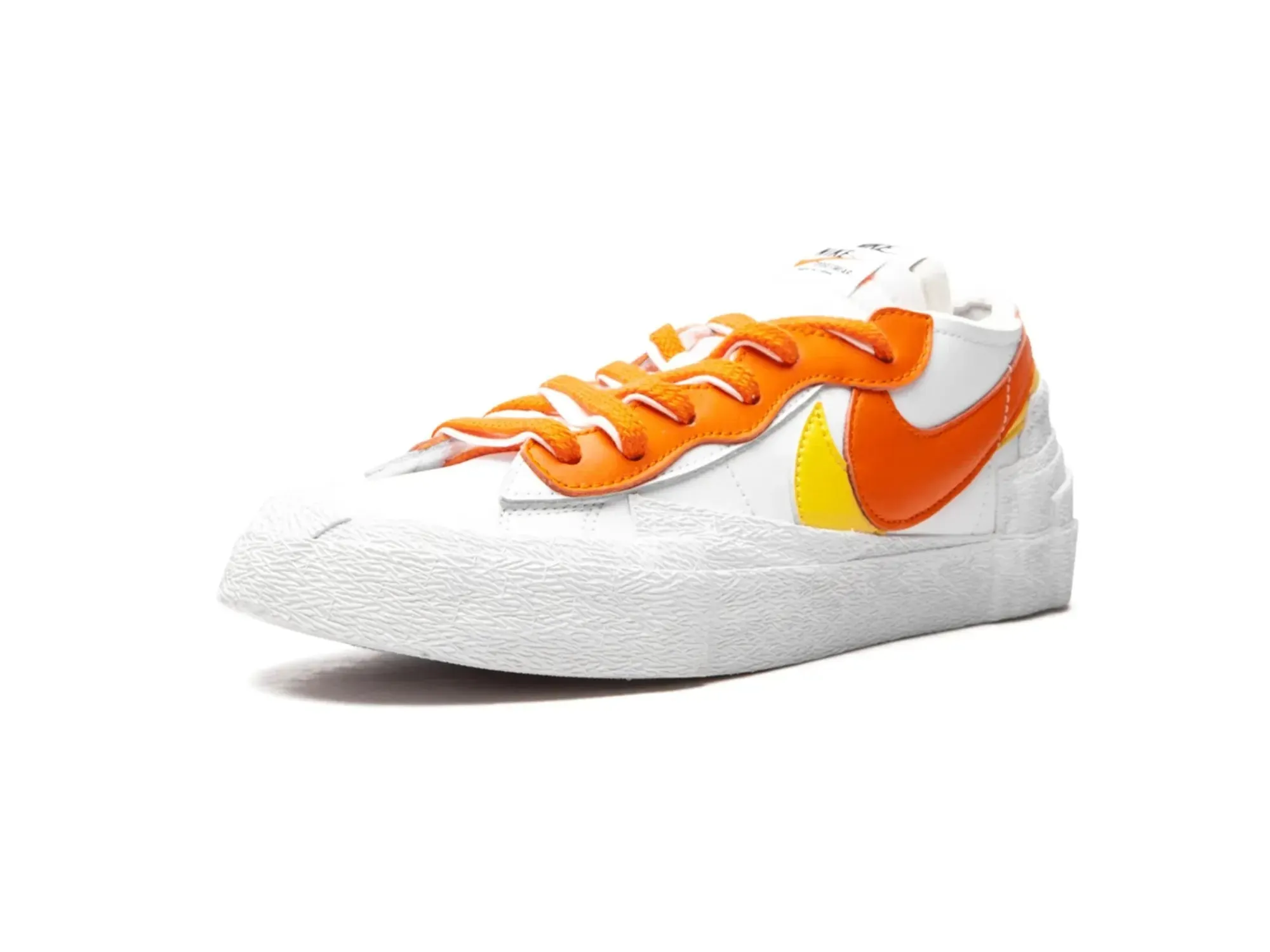 Nike Blazer Low Sacai "White Magma Orange"