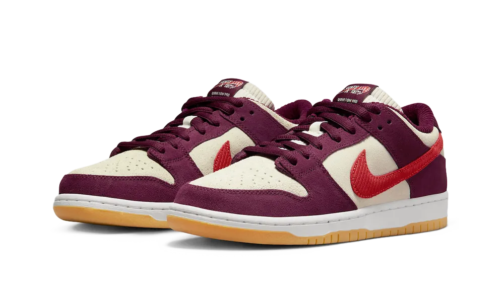 Nike SB Dunk Low Skate Like a Girl