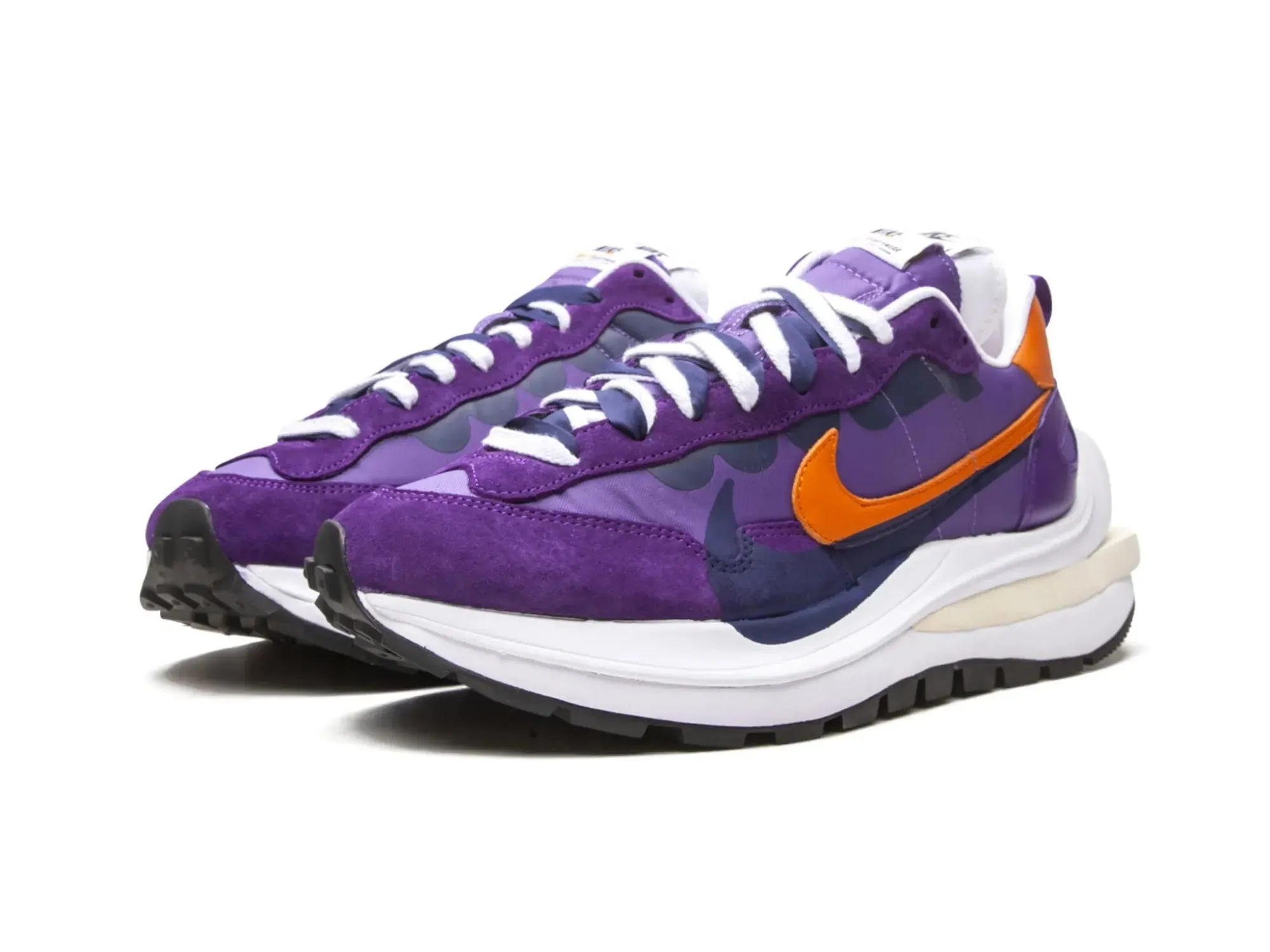 Nike Vaporwaffle Sacai "Dark Iris"