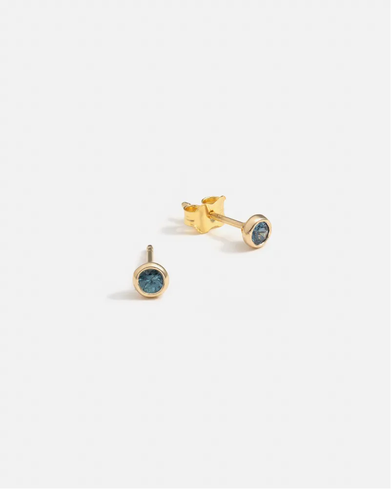 Origines Stud Earrings in 14k Gold with Ethical Birthstone