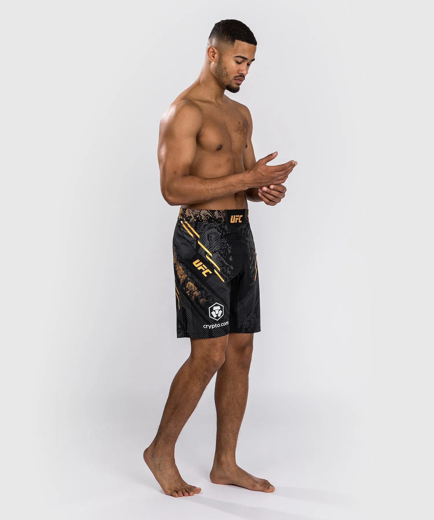 UFC Autenthic Adrenaline Fight Night By Venum Men Fightshort Long Fit  - Black/Gold